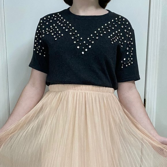 Gray Beaded Short Sleeve Fleece Shirt Size Small - Picture 2 of 5